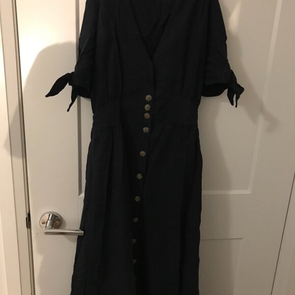 Buffalo David Bitton Mariposa Tie-Accent Sleeve Midi Dress - Picture 2 of 7